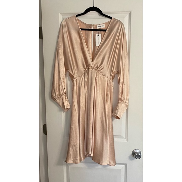 NWT SugarLips Champagne Angel Eyes Satin Mini Dress - Picture 4 of 12